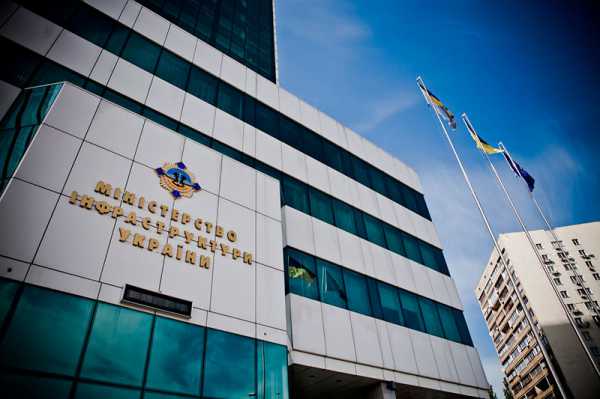 Photo of Мінінфраструктури оприлюднило законопроект про таксі в Україні