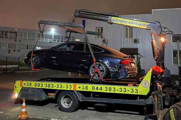 Photo of Драйвер Uklon разбил клиенту авто, ремонт оценили в 500 000 гривен, но компания за это не отвечает